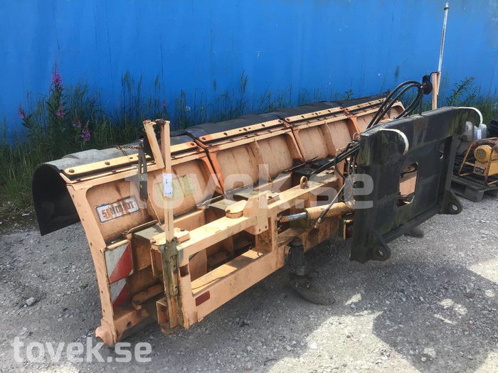Slider image 0
