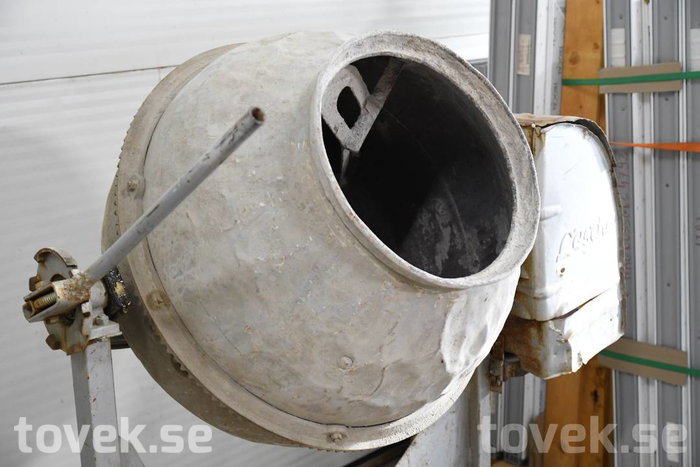 Slider image 0